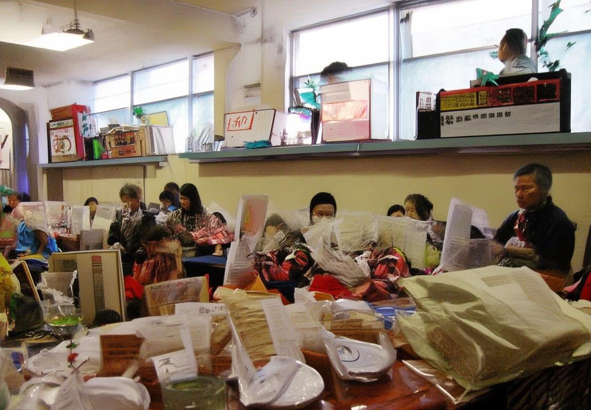 贝林厄姆：从青训营到国家队，足球天才的蜕变之路(图1)