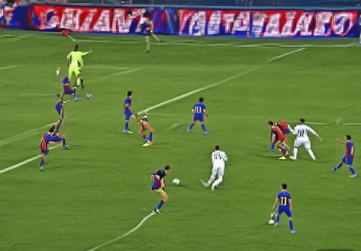 国家德比传奇：巴萨与皇马世纪对决回顾与展望(图3)