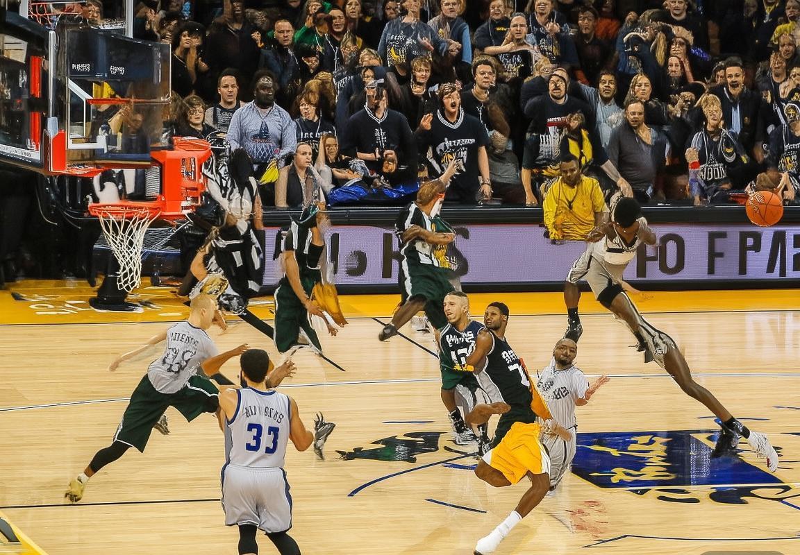 2015NBA季后赛：勇士与马刺巅峰对决回顾(图1)